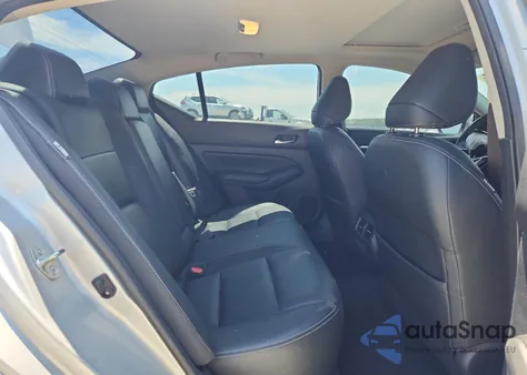 2019 Nissan Altima Sl z USA, uszkodzony, nr VIN 1N4BL4EV5KC241698